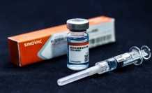 Uyarı Geldi: Yalnızca 2 doz Sinovac aşısı yaptıranlar artık 'risk altında'
