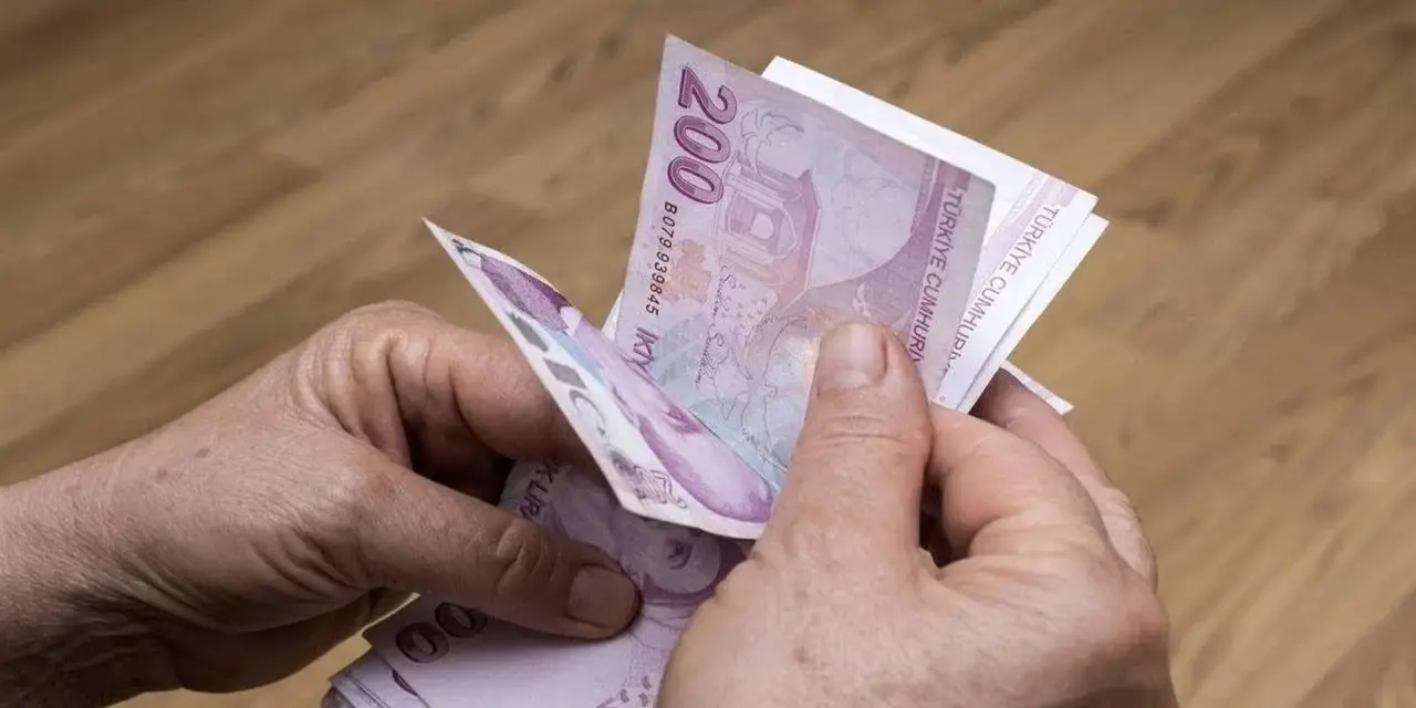 Emeklilere Müjde! Promosyon Ödemeleri 24 Bin TL’ye Yükseldi, Emeklilerin Yüzünü Güldüren Yeni Düzenleme