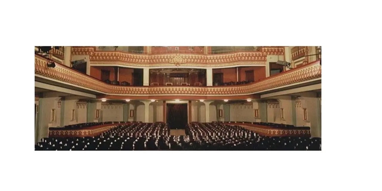 Opera Sahnesi Ankara