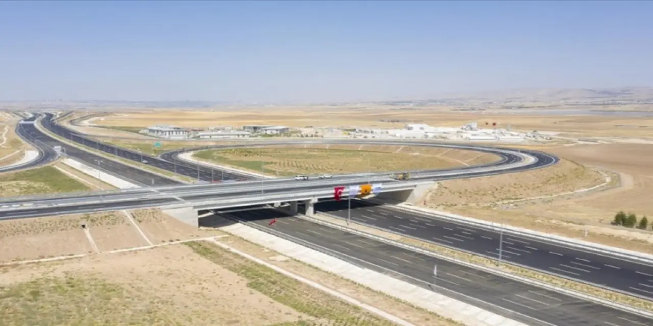 Ankara-Niğde Otoyolu'nun Tamamı Hizmete Girdi