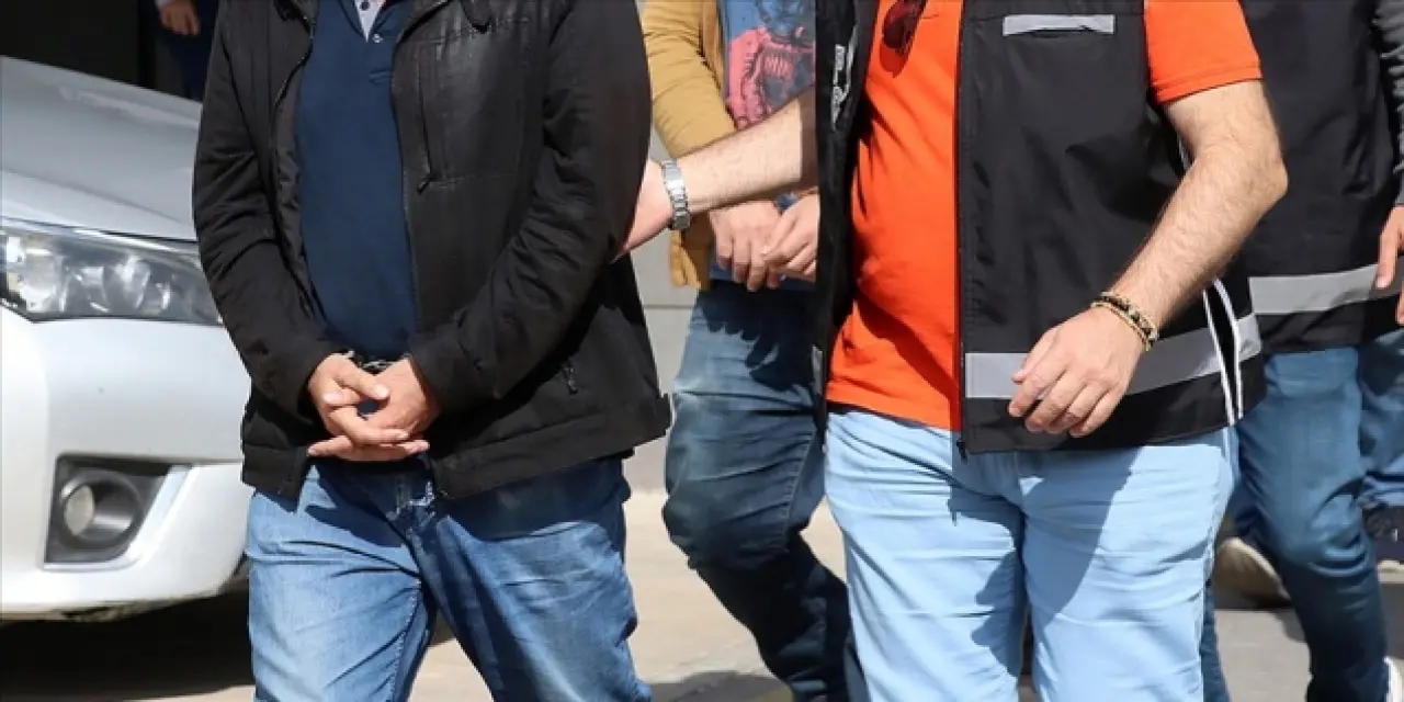 Sahte fatura düzenleyerek kamuyu zarara uğratan örgütlere operasyon