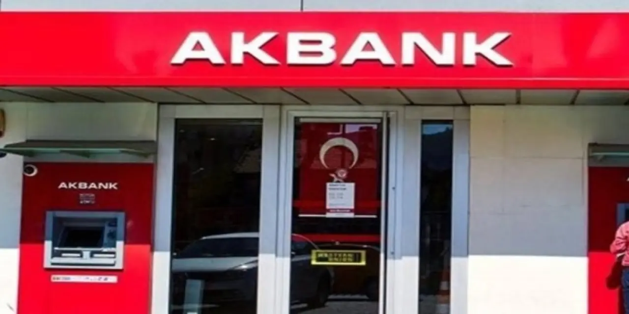 Akbank EFT Saatleri ve EFT Ücretleri Nedir?