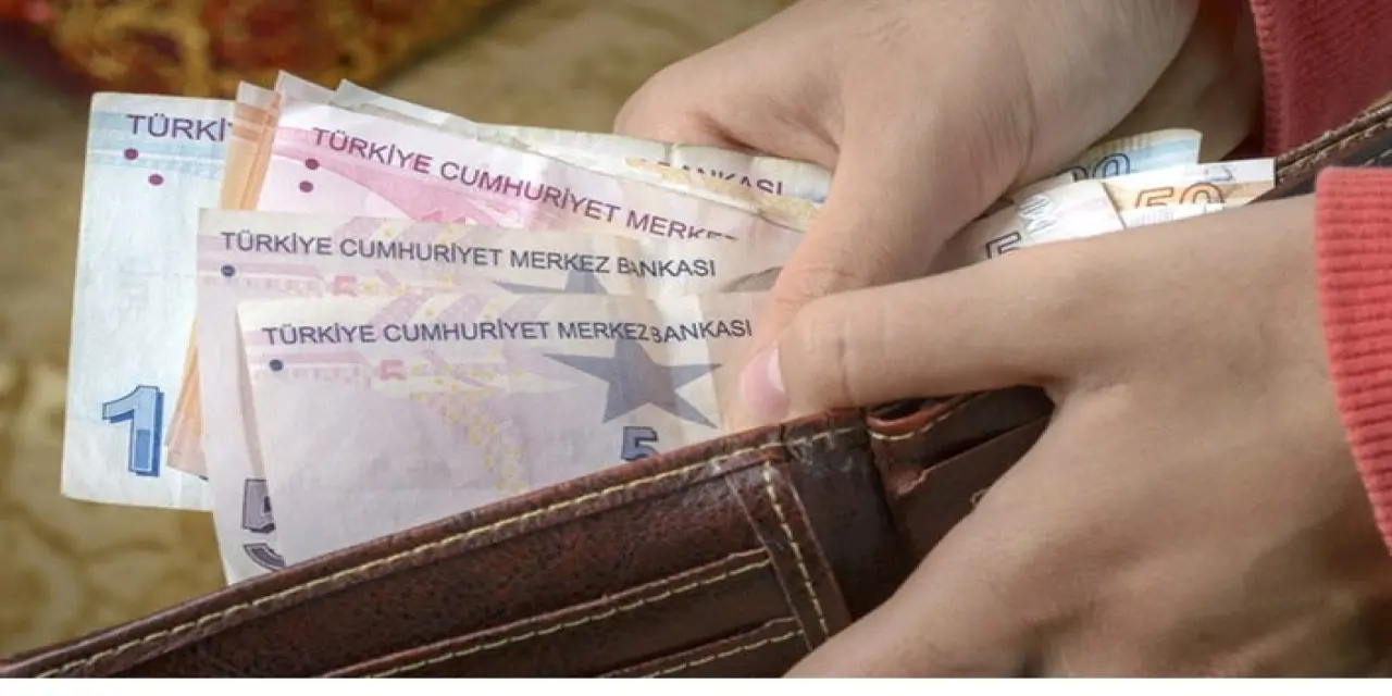 Emeklilere intibak ne zaman çıkar? Memur emekli maaşlarına zam gelir mi?