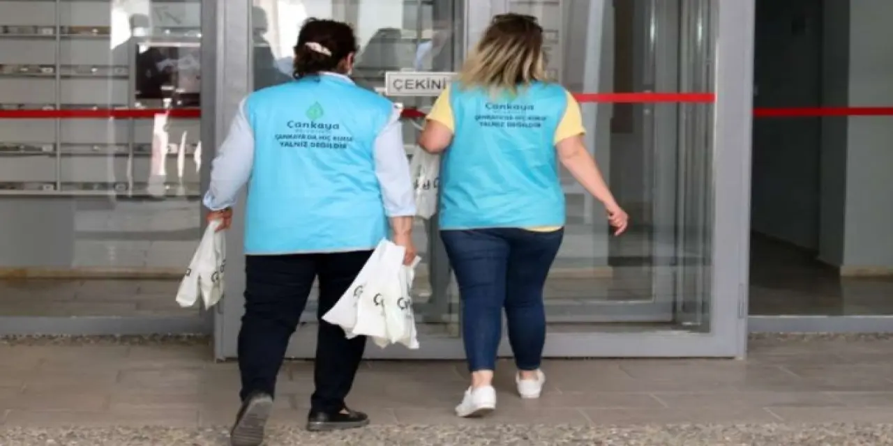 Çankaya'dan 65 yaş üzerine temizlik seti