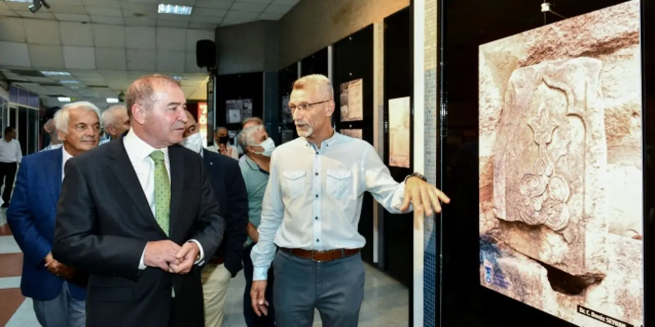 Ankara Kalesi Bedeninde Devşirme Taşlar adındaki sergi açıldı