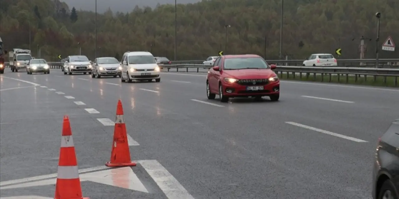 Otomobil sürücüleri dikkat! Hız sınırları yükseltildi