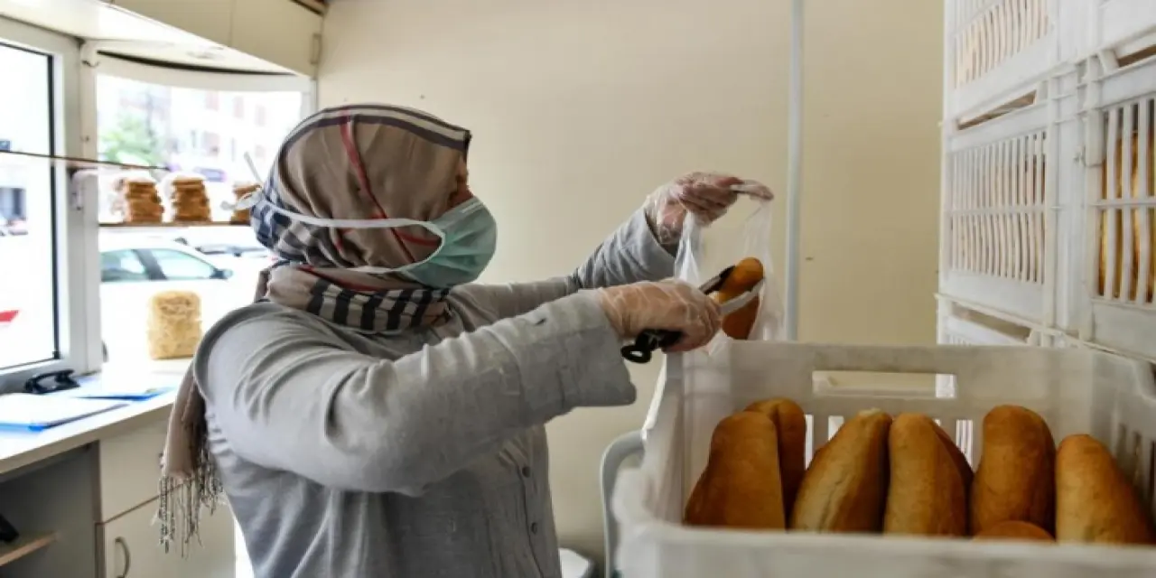 Halk Ekmek’e Kadın Eli Değiyor