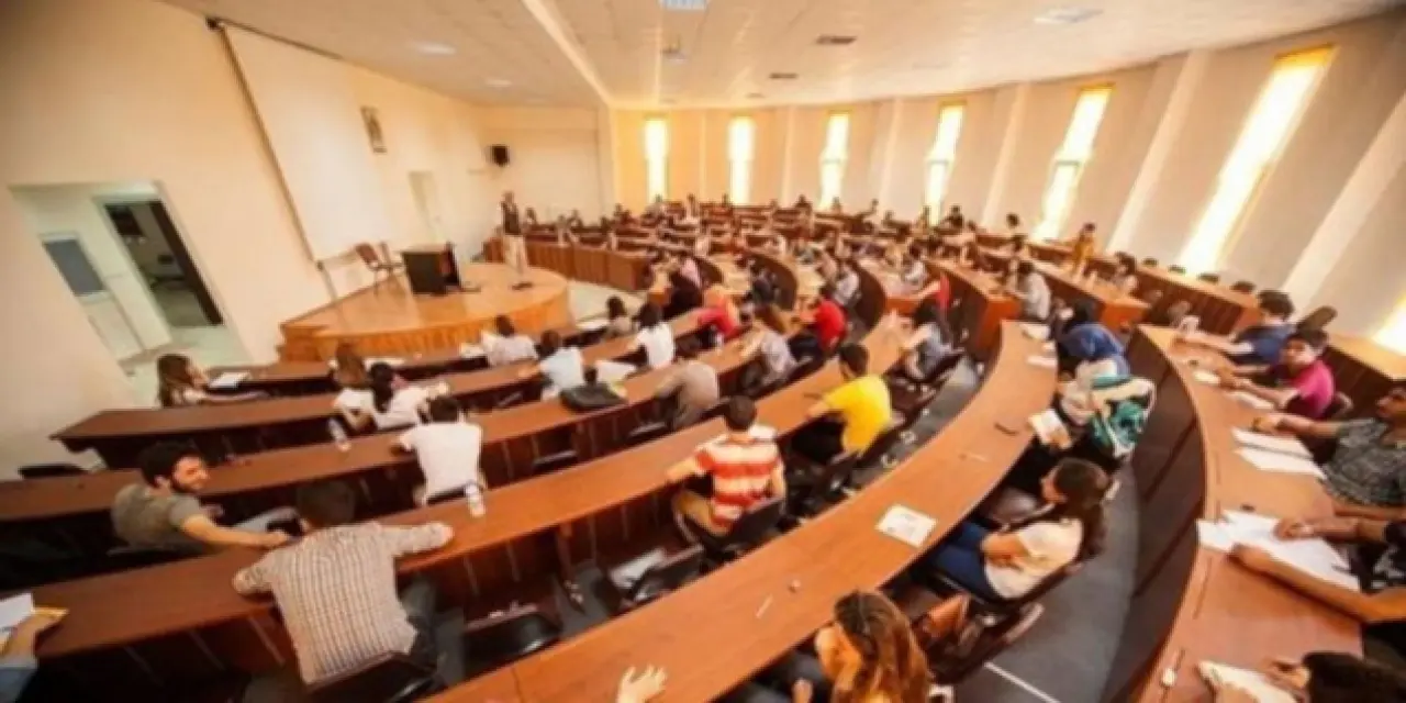 Öğrenci affı ve ek gösterge ile ilgili madde kabul edildi