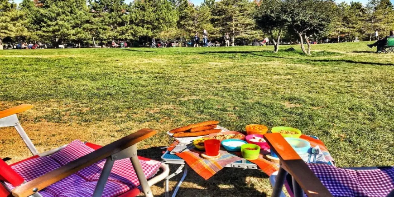 Ankara İncek Ahlatlıbel Atatürk Parkı