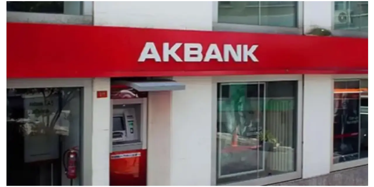 Akbank’tan Emeklilere Bayram Müjdesi: Rekor Promosyon ve Faizsiz Kredi ! Emeklilikte Ekonomik Destek, Promosyon Kampanyası