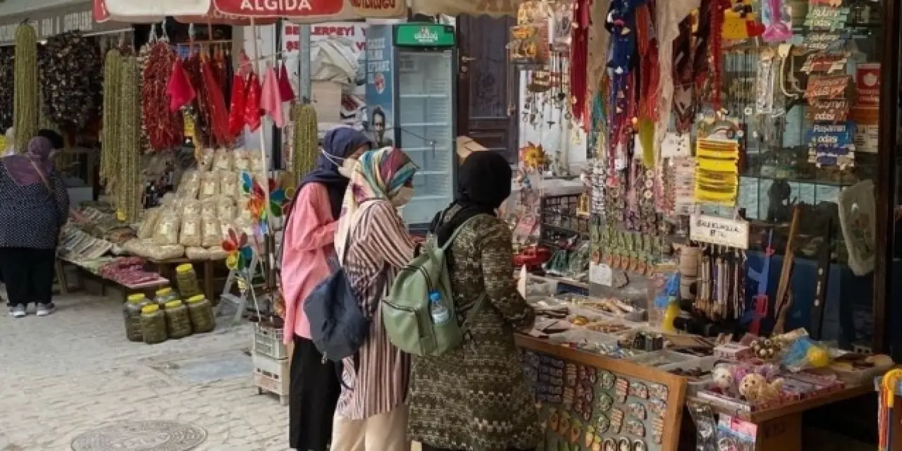 Pursaklar Belediyesi ev hanımları için gezi düzenliyor