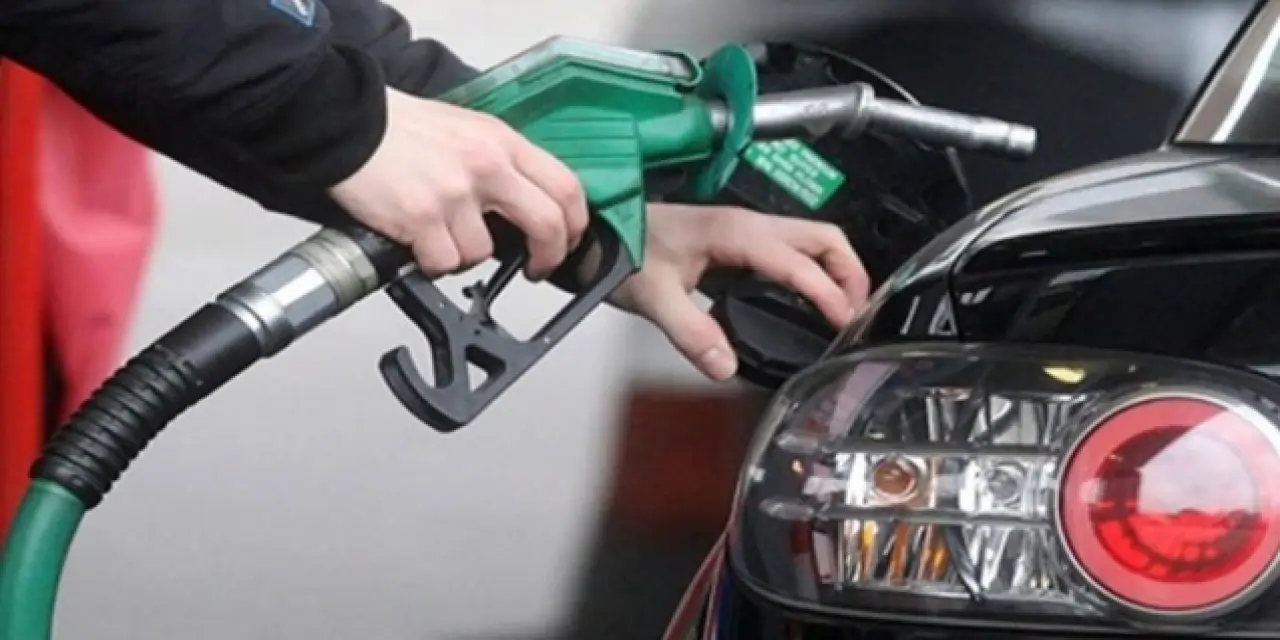 Motorine dün 1 lira indirim gelirken bugün 81 kuruş zam yapılacak!